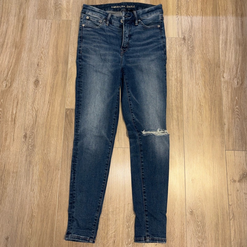 American Eagle Women's Dark Blue High Rise Jegging